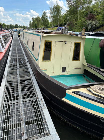 ‘Narrow Boat 2’